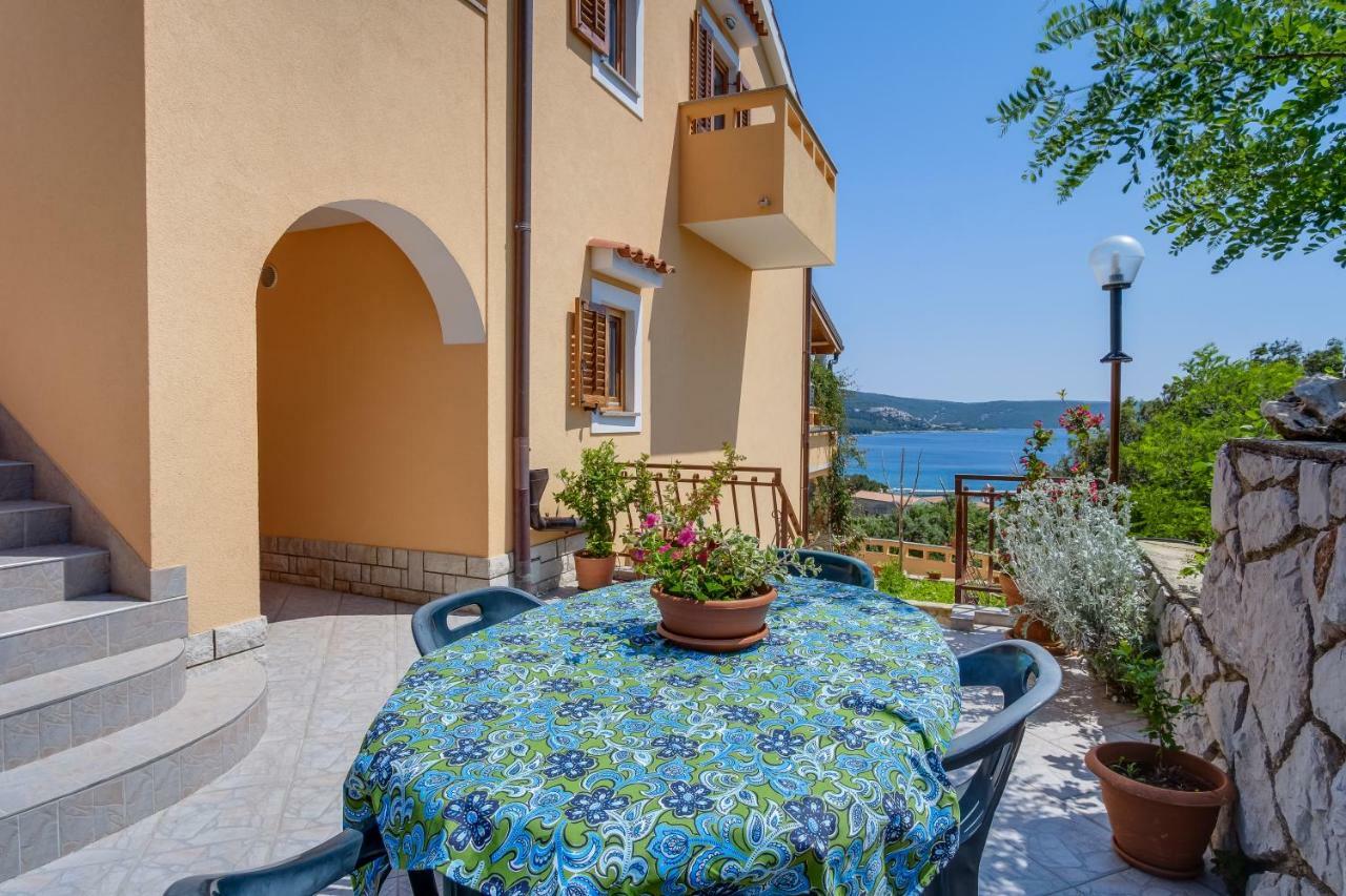 Apartmani Zorica Martinšćica Exterior foto